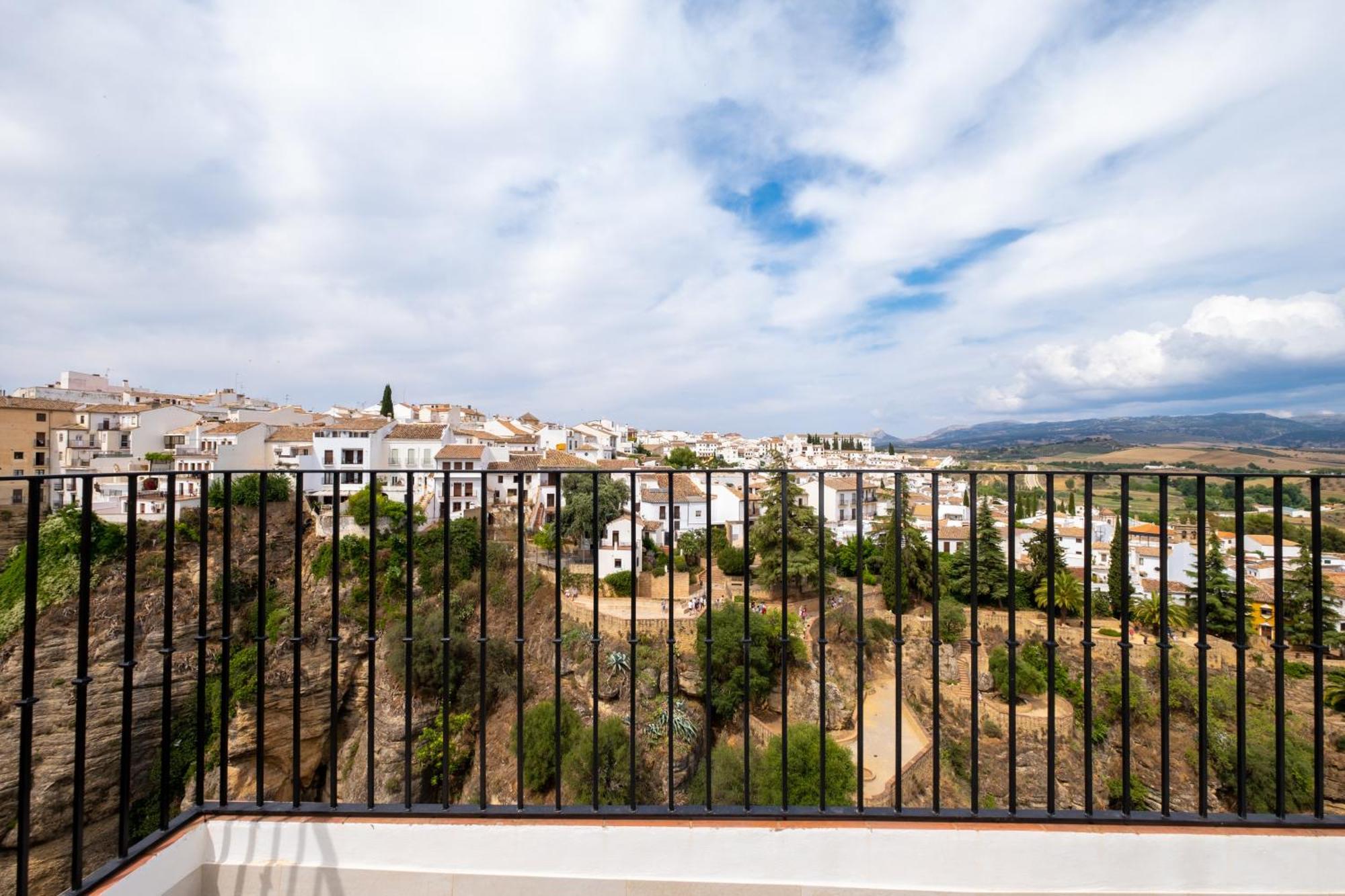 Apartamentos Casa-Palacio Santa Pola Ronda Exterior photo