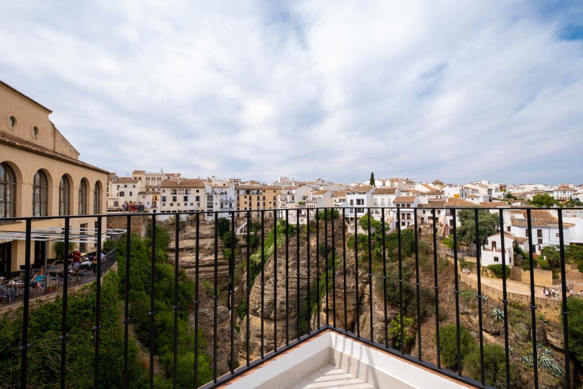 Apartamentos Casa-Palacio Santa Pola Ronda Exterior photo